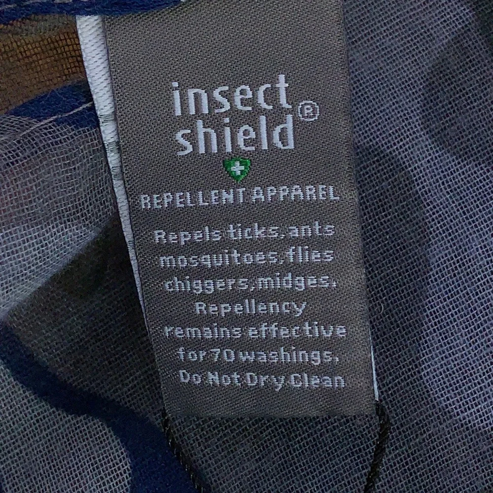 Insect Shield Unisex OS Blue Camo Permethrin Treated Bug Repellent Scarf Wrap